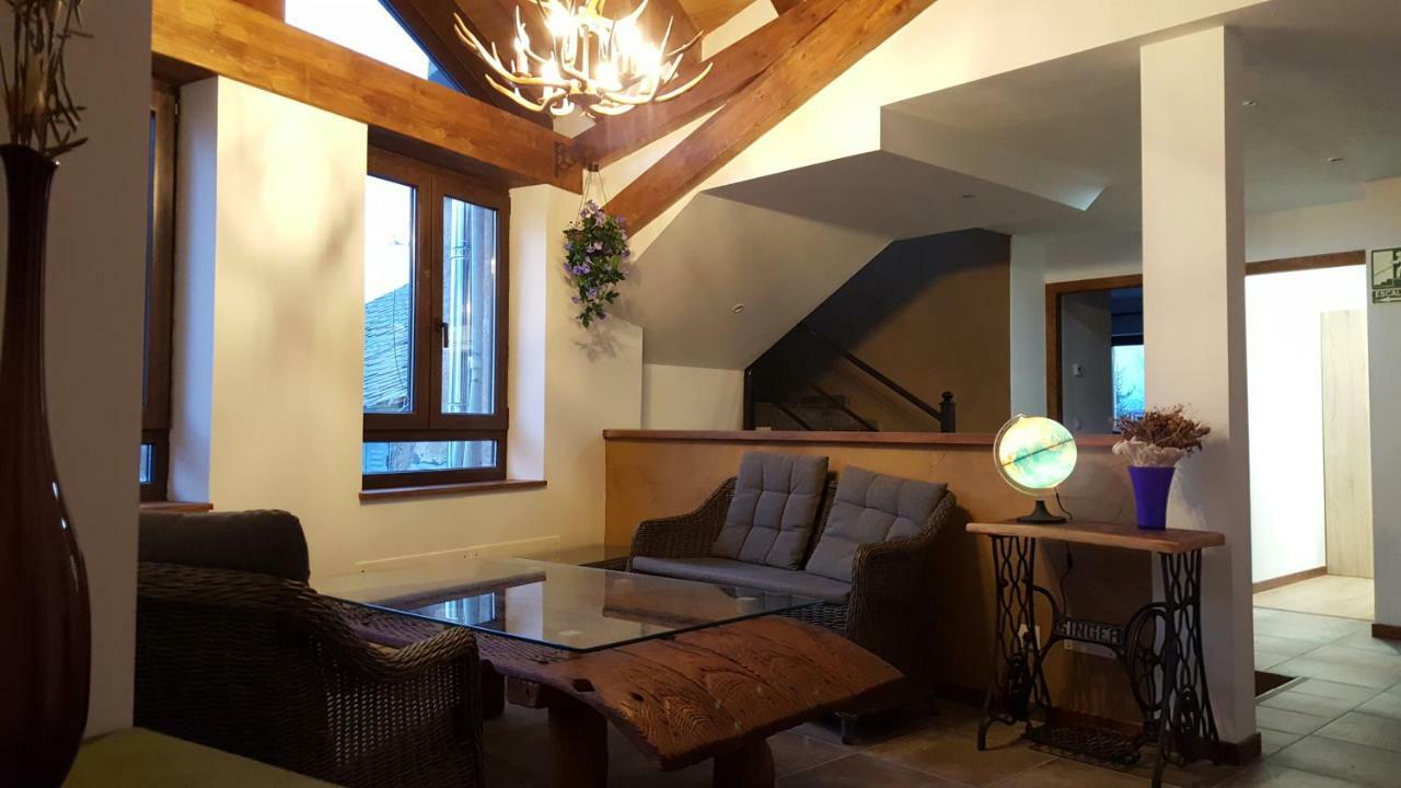 La Posada Del Druida フォンセバドン エクステリア 写真